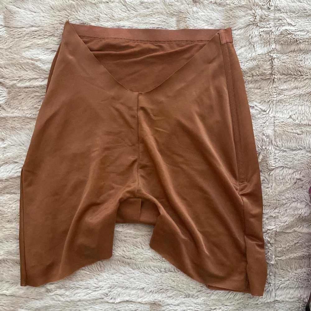 Skims low back shapewear barely there shorts Open Back Shapewear bronze medium